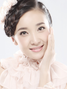 战火中青春之血染风采剧情介绍_天天影视