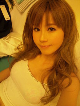 午夜蝴蝶剧情介绍_天天影视