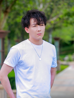 不惑之旅剧情介绍_天天影视