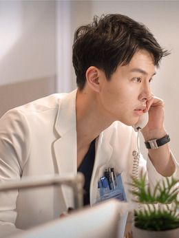 亲爱的生命剧情介绍_天天影视