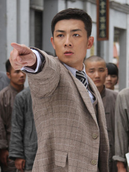 血色黎明剧情介绍_天天影视