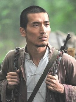 浴血十四年剧情介绍_天天影视