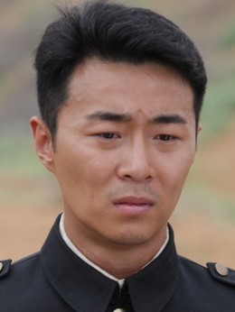 大漠苍狼剧情介绍_天天影视