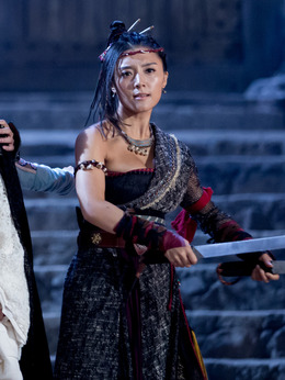 夺路而逃剧情介绍_天天影视