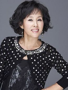 剧场前剧情介绍_天天影视