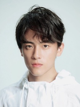 射雕英雄传之降龙十八掌剧情介绍_天天影视