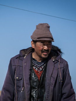 一个勺子剧情介绍_天天影视