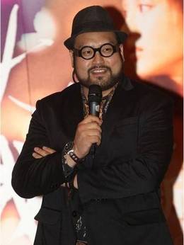 大叔,我爱你剧情介绍_天天影视