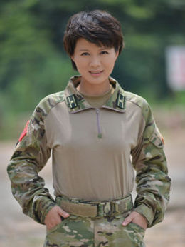 我是特种兵之火凤凰剧情介绍_天天影视