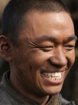 我的兄弟叫顺溜剧情介绍_天天影视