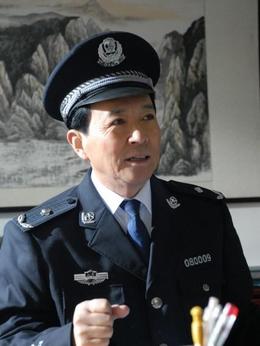 谁是爸爸剧情介绍_天天影视