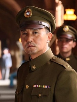 强者风范剧情介绍_天天影视