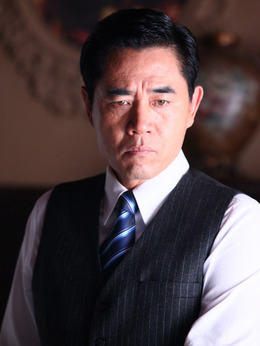 强者风范剧情介绍_天天影视