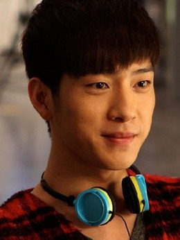 新编辑部故事剧情介绍_天天影视