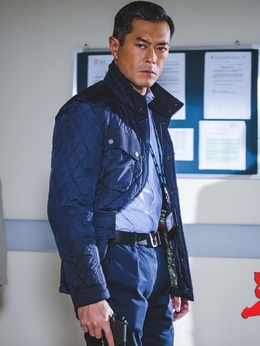 三人行剧情介绍_天天影视