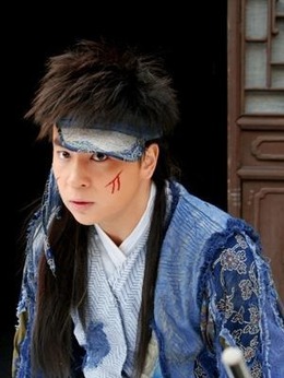 孔雀翎剧情介绍_天天影视