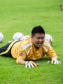 笑林足球剧情介绍_天天影视