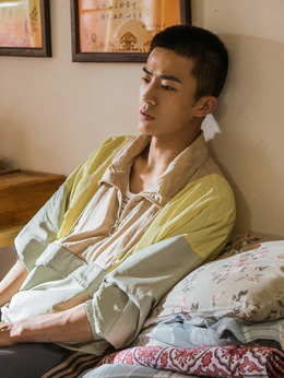 曾少年之小时候剧情介绍_天天影视