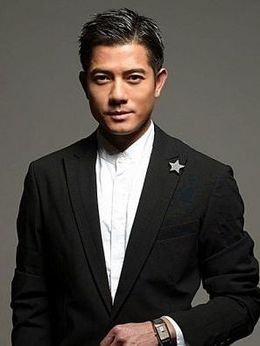 五亿探长雷洛传之父子情仇剧情介绍_天天影视