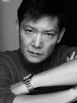 冲天飞豹剧情介绍_天天影视