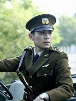 远去的飞鹰剧情介绍_天天影视