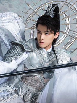 长月烬明剧情介绍_天天影视