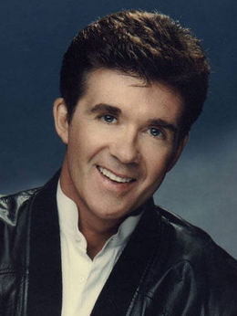 新十字街头剧情介绍_天天影视