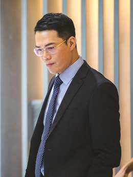 三人行剧情介绍_天天影视