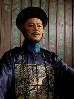 光辉岁月剧情介绍_天天影视