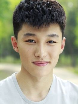 初恋未满剧情介绍_天天影视