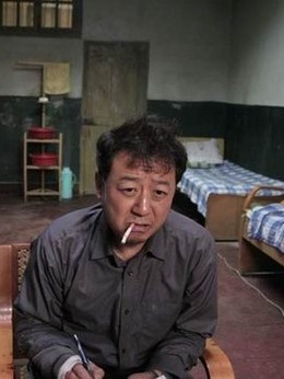 疯狂的石头剧情介绍_天天影视