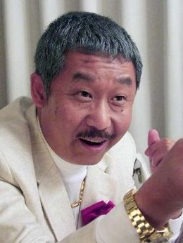 疯狂的石头剧情介绍_天天影视