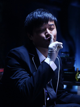 制服剧情介绍_天天影视