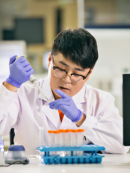 秦明·生死语者剧情介绍_天天影视