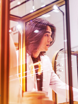 宇宙有爱浪漫同游剧情介绍_天天影视