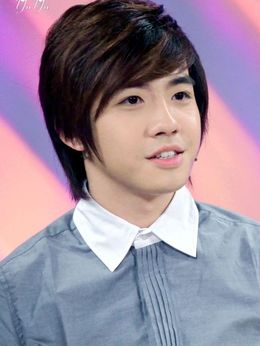 8090向前冲剧情介绍_天天影视