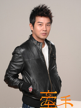 牵手剧情介绍_天天影视