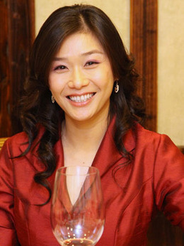 女人俱乐部剧情介绍_天天影视