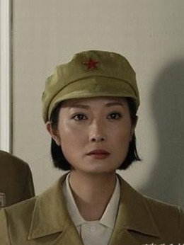 从将军到士兵剧情介绍_天天影视