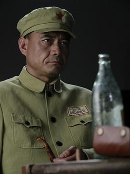 从将军到士兵剧情介绍_天天影视