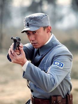 向着炮火前进剧情介绍_天天影视