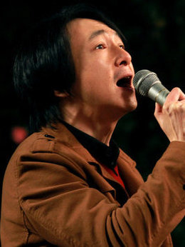 鲜花盛开的村庄剧情介绍_天天影视