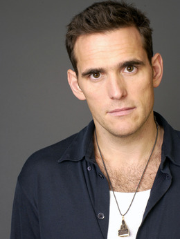 黑松镇第一季剧情介绍_天天影视