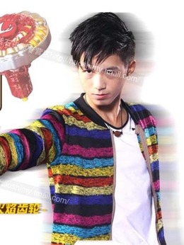 最强魔幻陀螺剧情介绍_天天影视