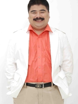 动漫英雄剧情介绍_天天影视