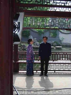 血色深宅剧情介绍_天天影视