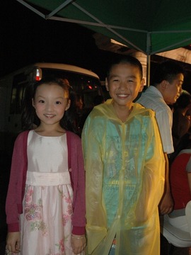 一家老小剧情介绍_天天影视